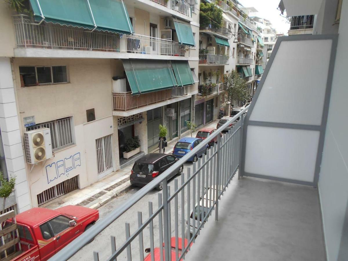 Koukaki-Acropolis Roomy With A Private Veranda Apt. Atenas Exterior foto